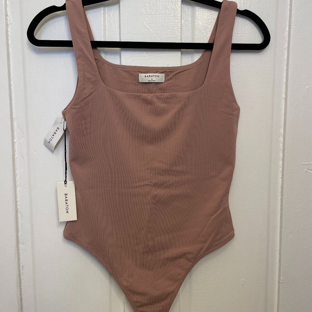 NWT Aritzia Babaton Contour Bodysuit Size Medium